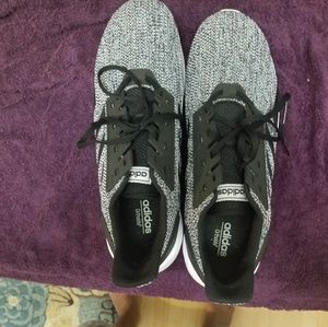 Adidas tennis shoes